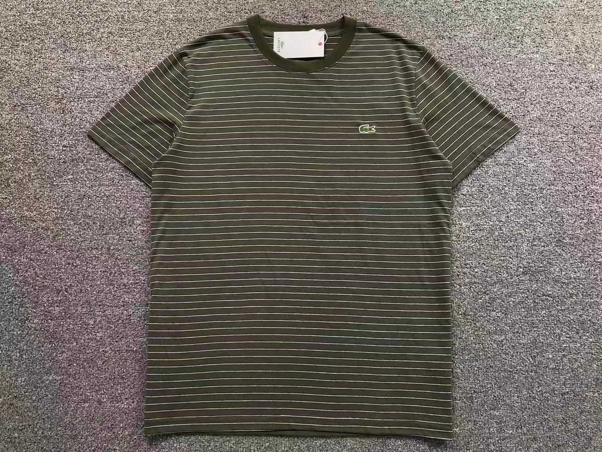 Klassisches T-Shirt