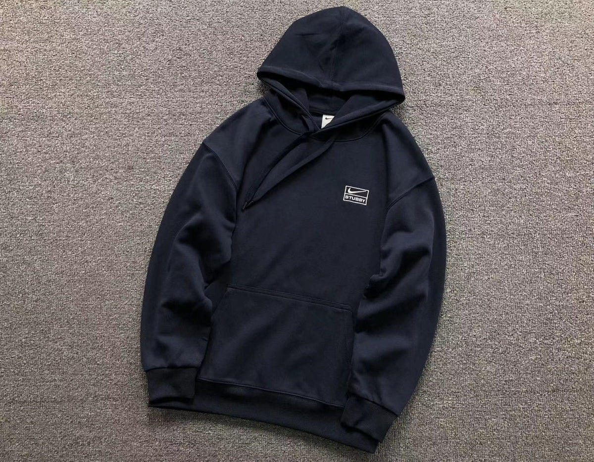 N1K Kapuzenpullover