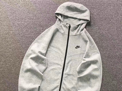 N1K Kapuzenpullover