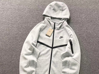 N1K Kapuzenpullover