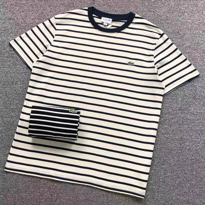 Klassisches T-Shirt