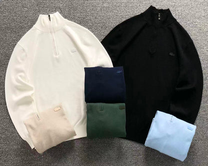 Klassischer Pullover