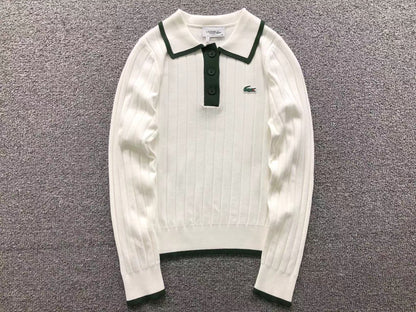 Klassischer Damenpullover