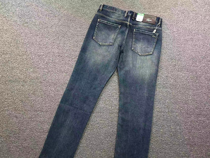 Klassische Hose