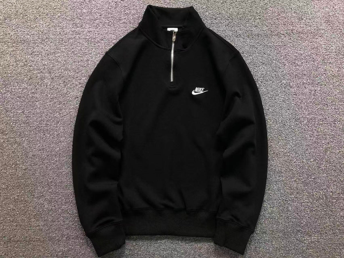 N1K Kapuzenpullover