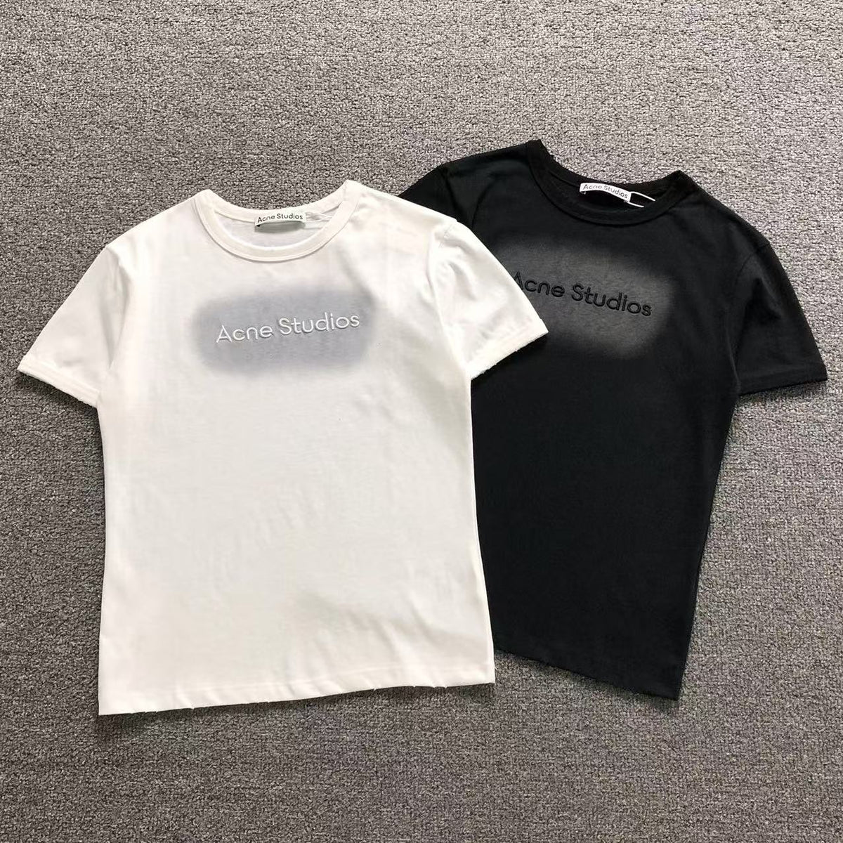 Acne Studios T-Shirt Damen