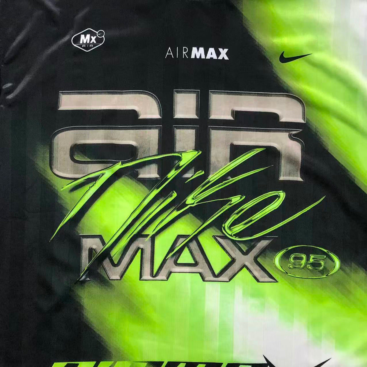 N1K Langarmshirt