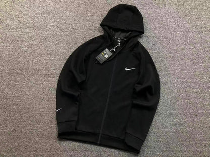 N1K Kapuzenpullover