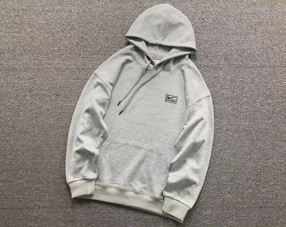 N1K Kapuzenpullover