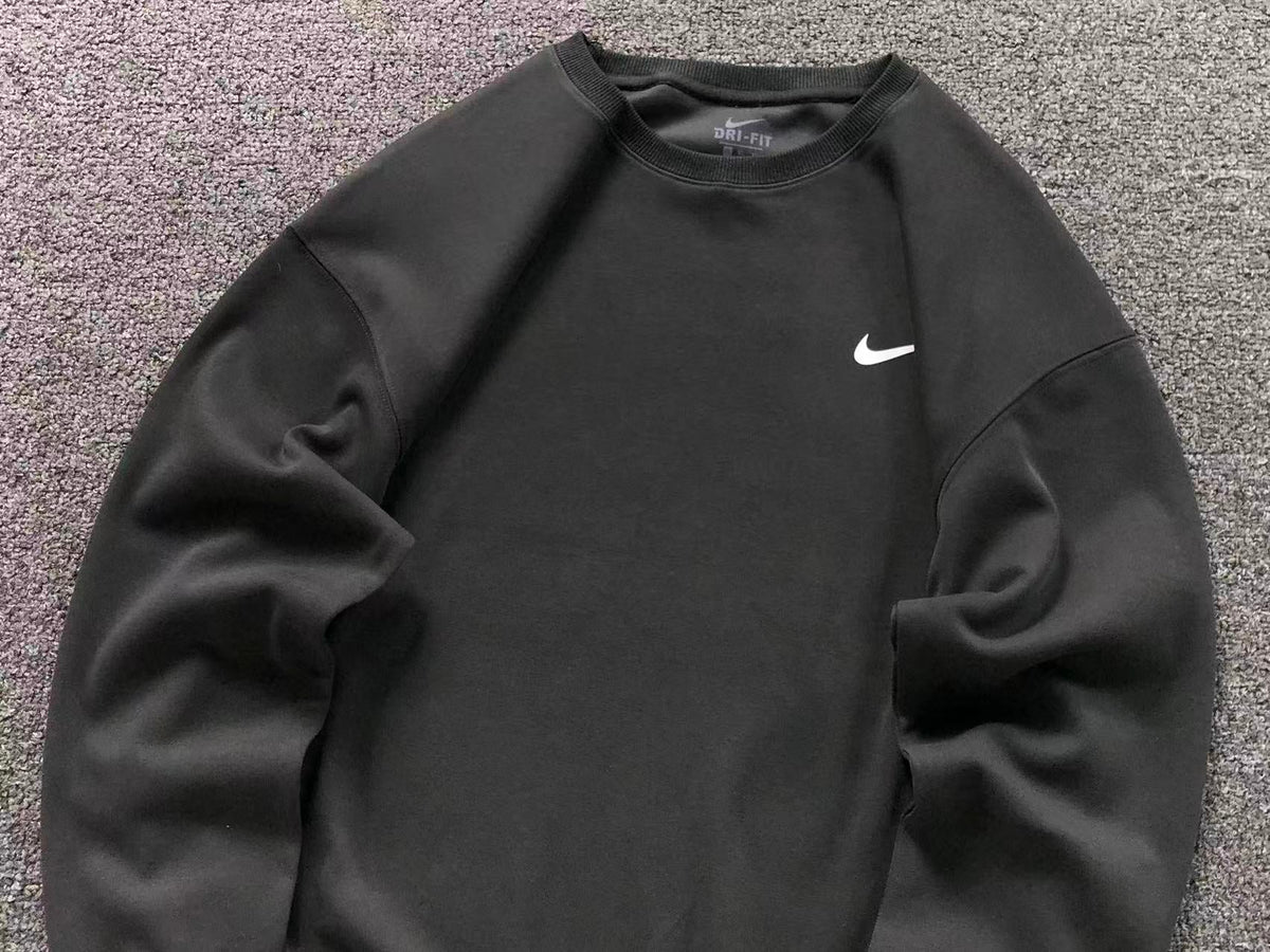 N1K Kapuzenpullover
