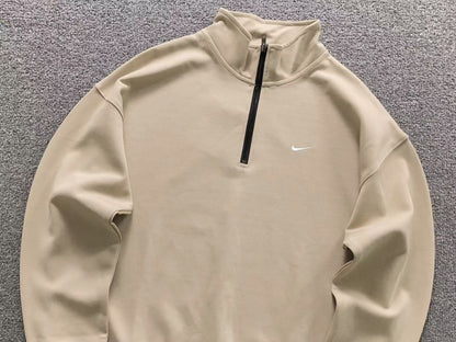 N1K Kapuzenpullover