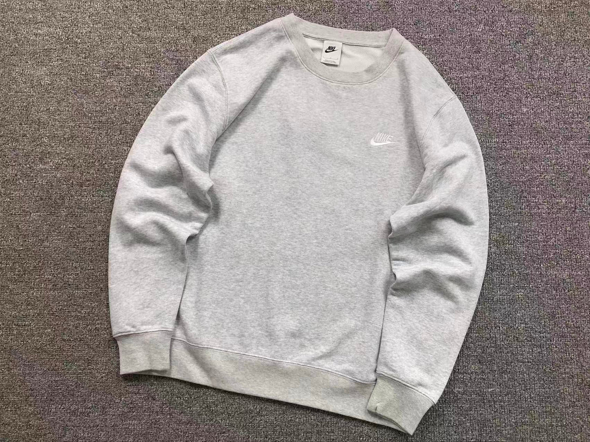 N1K Kapuzenpullover