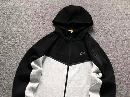 N1K Kapuzenpullover