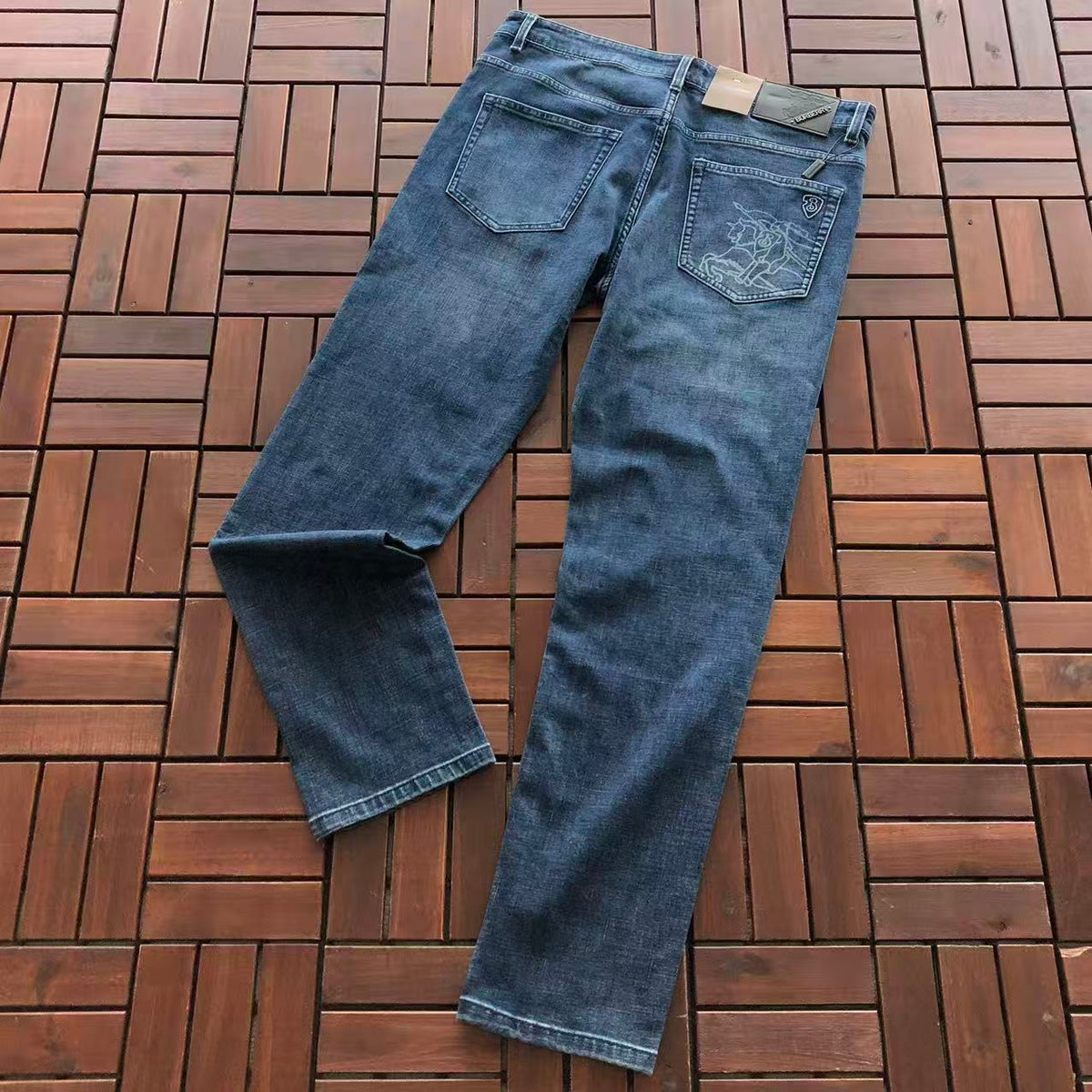 Pantaloni BB