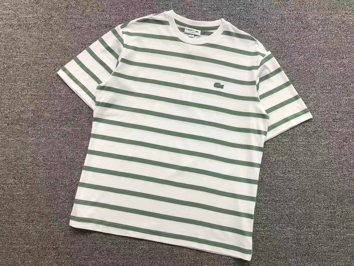 Klassisches T-Shirt