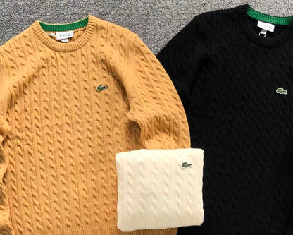 Klassischer Pullover