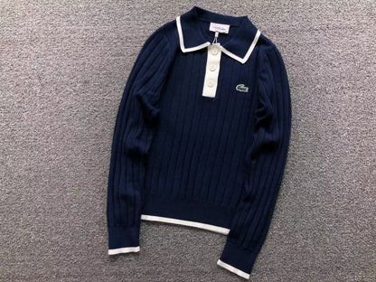 Klassischer Damenpullover