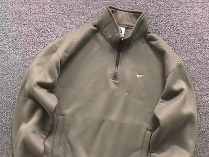 N1K Kapuzenpullover