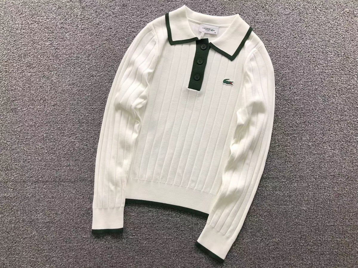 Klassischer Damenpullover