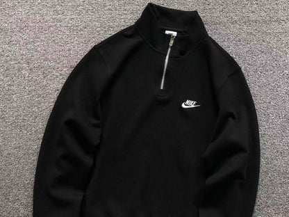 N1K Kapuzenpullover