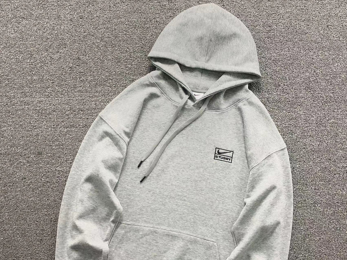 N1K Kapuzenpullover