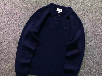 Klassischer Pullover