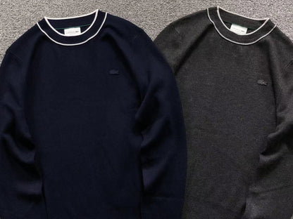 Klassischer Pullover
