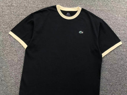 Klassisches T-Shirt