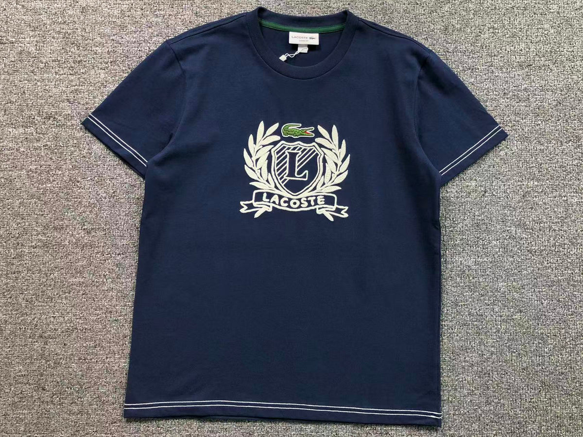 Klassisches T-Shirt