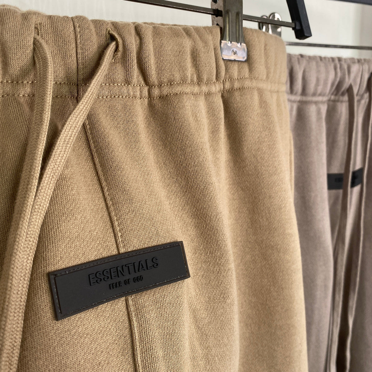 Pantalones de chándal FOG x Essentials PV22
