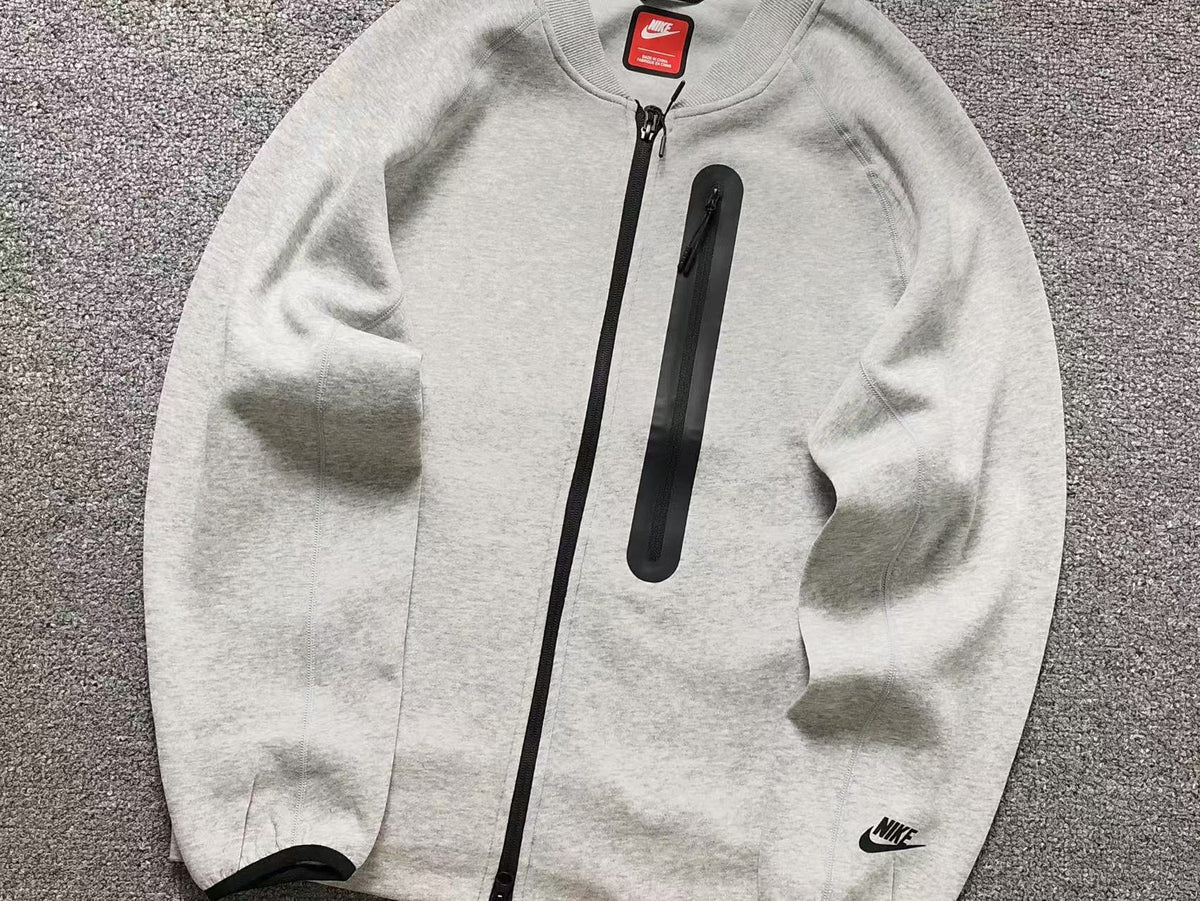 N1K Kapuzenpullover