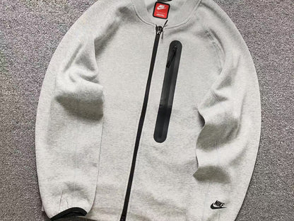 N1K Kapuzenpullover
