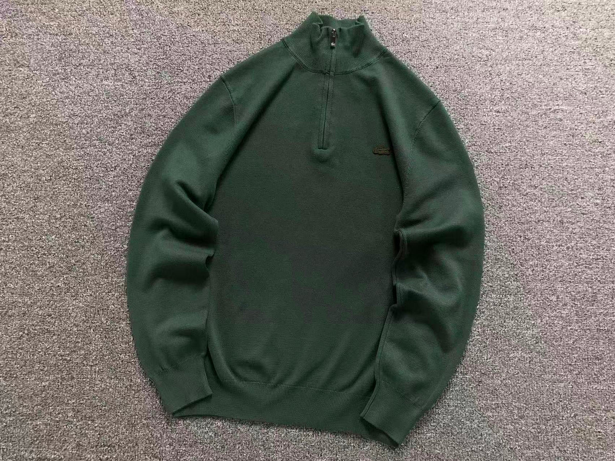 Klassischer Pullover