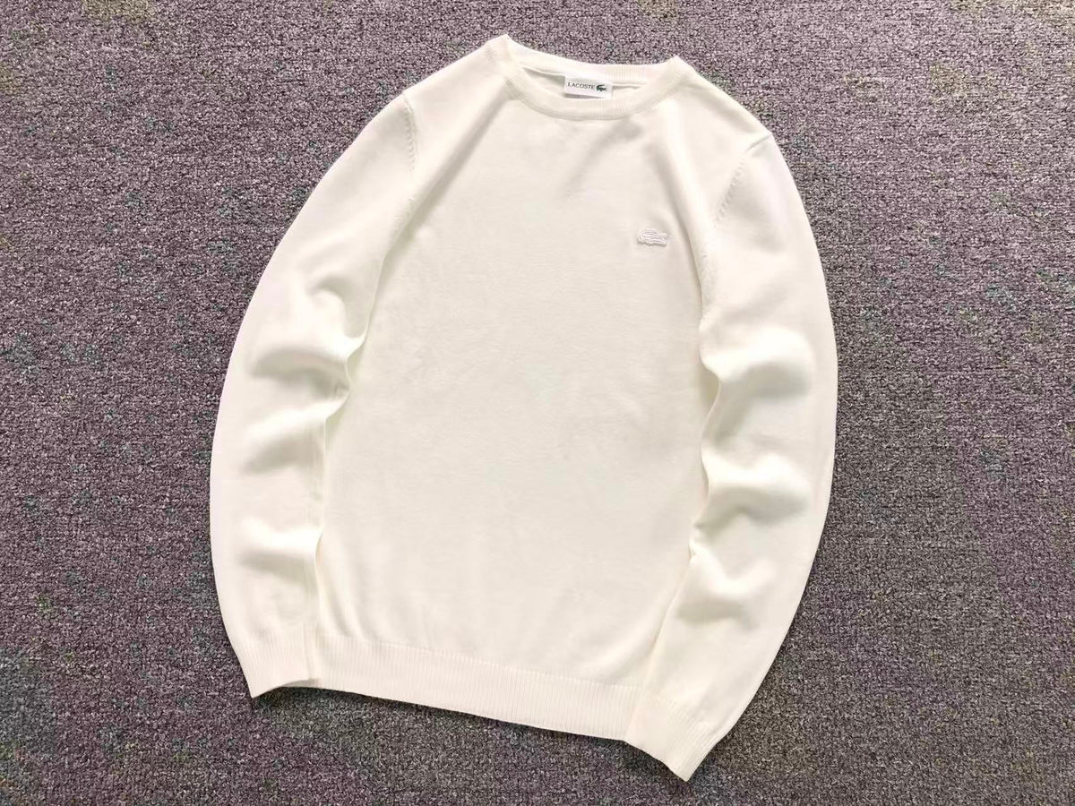 Klassischer Pullover