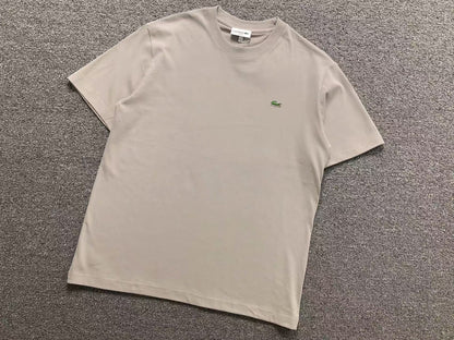 Klassisches T-Shirt