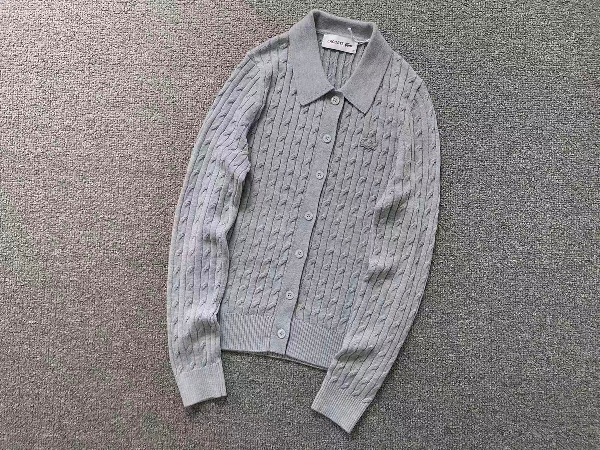 Klassischer Damenpullover