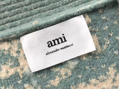 Am1 Sweater