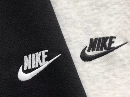 N1K Kapuzenpullover