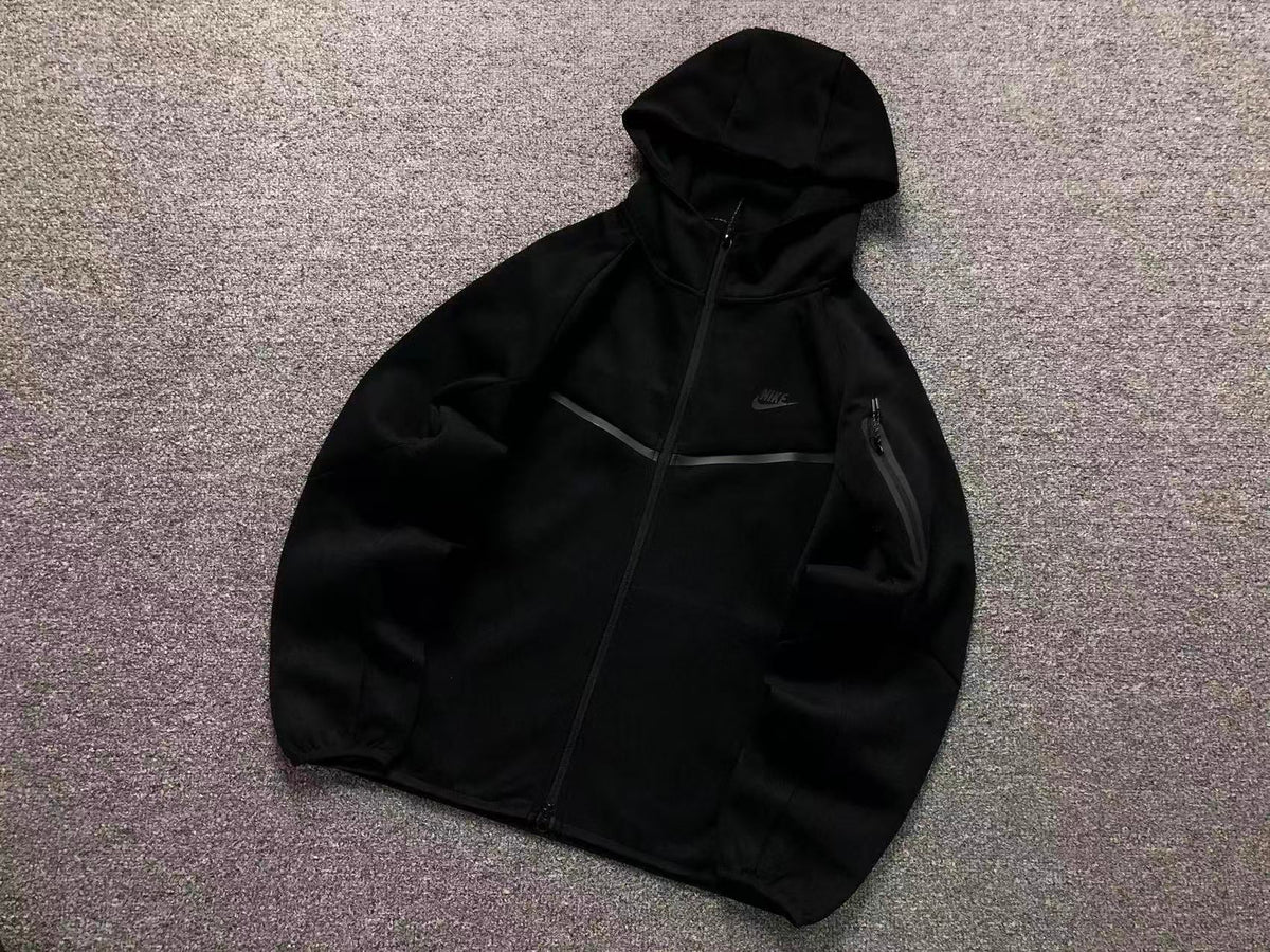 N1K Kapuzenpullover