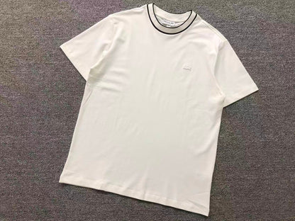 Klassisches T-Shirt