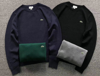 Klassischer Pullover