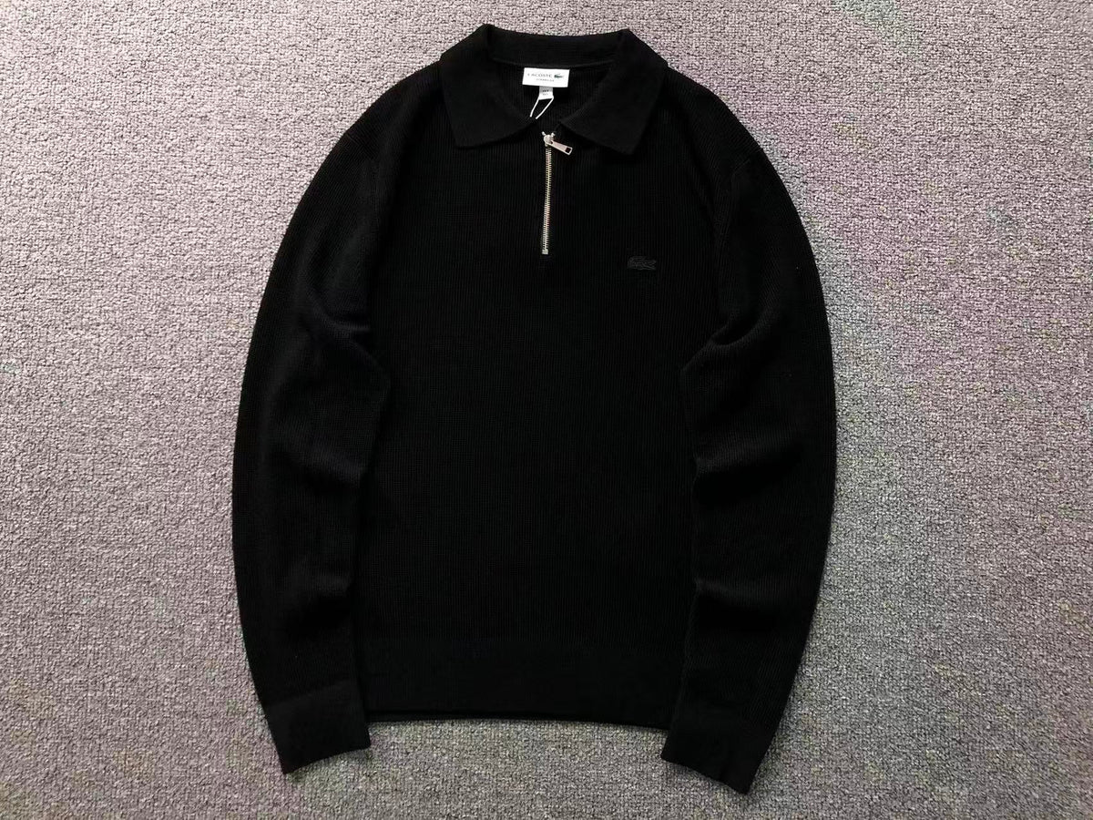 Klassischer Pullover