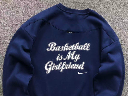 N1K Kapuzenpullover