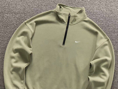 N1K Kapuzenpullover