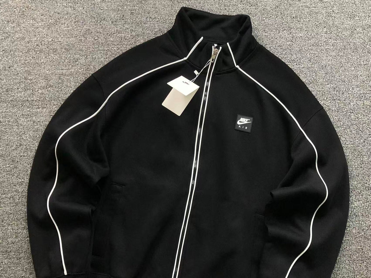 N1K Kapuzenpullover