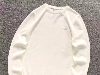 Klassischer Pullover