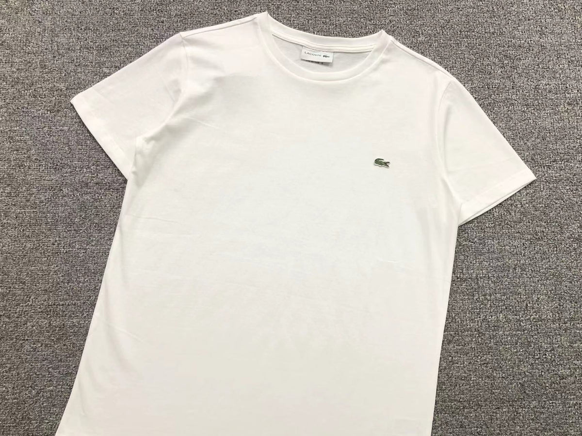Klassisches T-Shirt