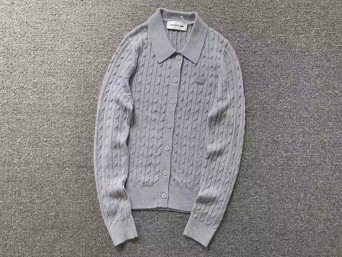 Klassischer Damenpullover