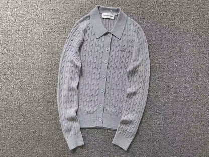 Klassischer Damenpullover