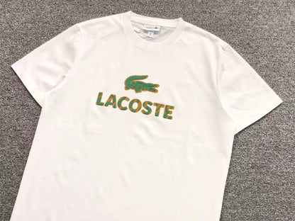 Klassisches T-Shirt